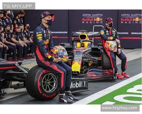 南京滑板队在马拉松大满贯中的强劲表现与团队精神解析 南京滑板队在马拉松大满贯中的强劲表现与团队精神解析