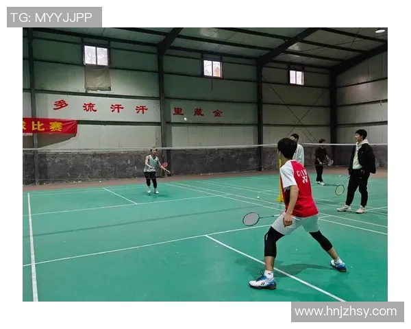 杭州羽毛球队挑战赛特别报道：奋勇拼搏铸就辉煌成就的历程回顾