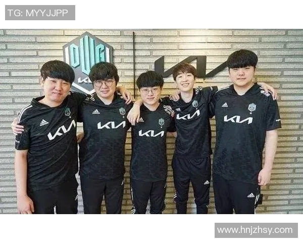 聚焦DOTA2EDG战队默契配合与战术分析探讨