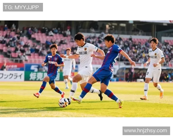 广岛三箭迎战神户胜利争夺联赛积分与荣誉的激烈对决 广岛三箭迎战神户胜利争夺联赛积分与荣誉的激烈对决