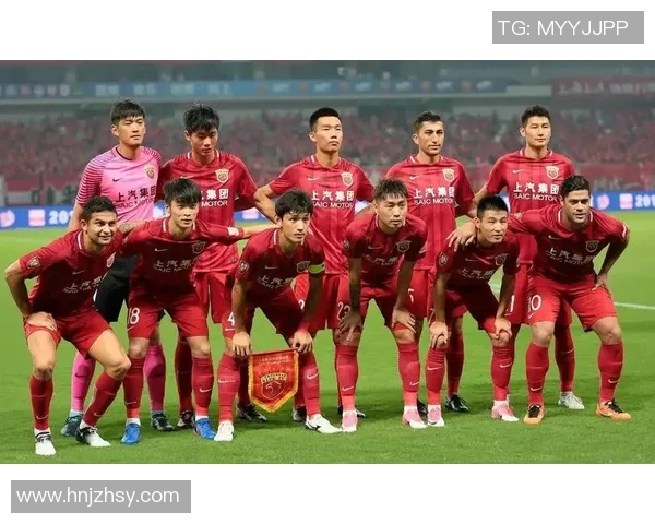 权健与上港首发阵容分析揭示双方战术布局及关键球员表现