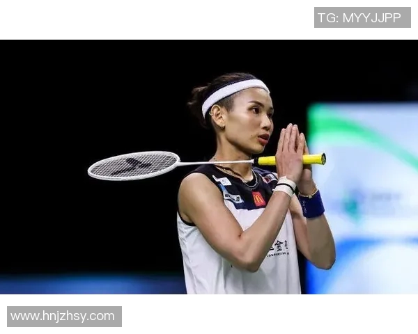 米尔沃尔与谢周的精彩对决分析与赛后点评 米尔沃尔与谢周的精彩对决分析与赛后点评